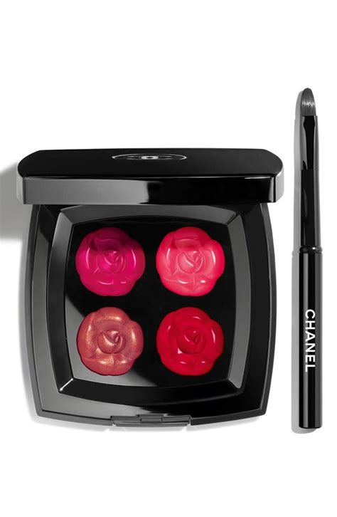 chanel la fleur et l'eau camélias d'eau lip palette